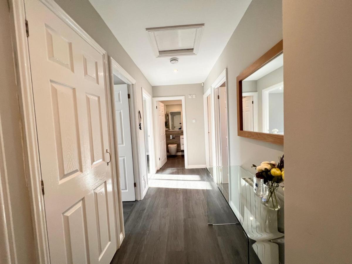 Urban Living'S The Hopkins, Beautiful City Apartment With Private Parking อ็อกซ์ฟอร์ด ภายนอก รูปภาพ