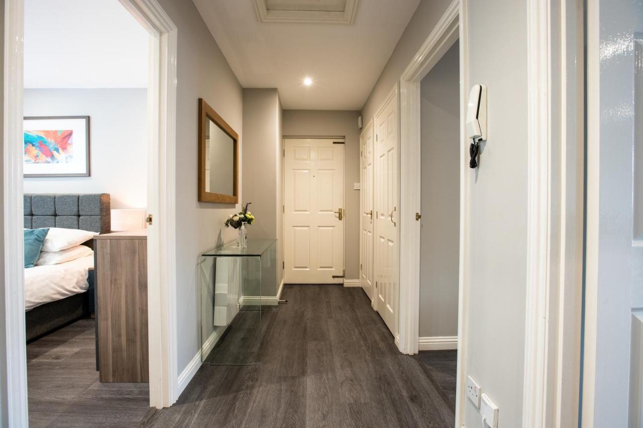 Urban Living'S The Hopkins, Beautiful City Apartment With Private Parking อ็อกซ์ฟอร์ด ภายนอก รูปภาพ